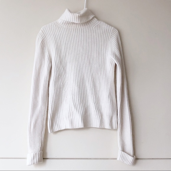 Calvin Klein turtleneck sweater - Picture 1 of 2